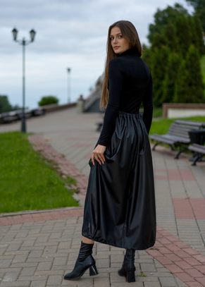 Юбка женская "С карманом" модель 533 экокожа черная