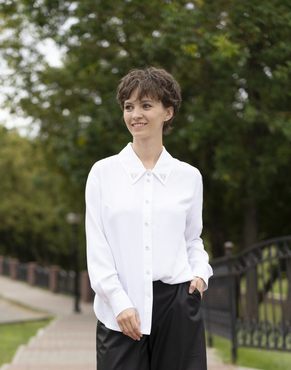 Блузка женская С манжетами модель 151 цвет: белый